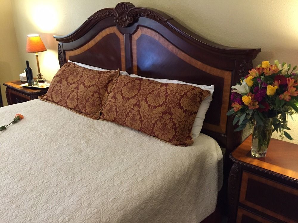 Square Inn Wimberley Buitenkant foto
