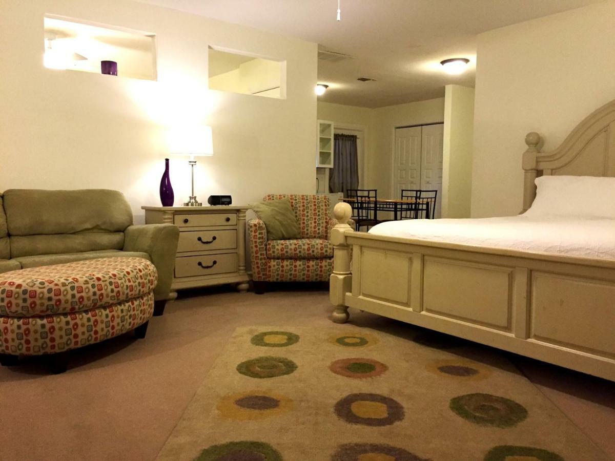 Square Inn Wimberley Buitenkant foto